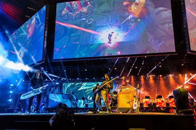 2025LPL全明星：Jiejie、Meiko、 Scout上榜 你心中的年度MVP是谁